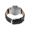 Vista trasera del reloj Q&Q modelo Q32A-501PY con correa de cuero negro corrugado.